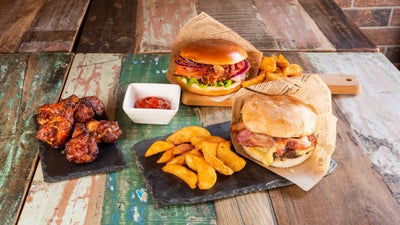 Frankfurts & Burgers by Ruta 66 en Barcelona