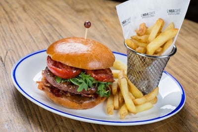 NBA CAFE | Burgers & Ribs en Barcelona