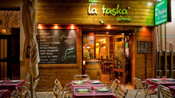 La Taska Sidrería - Conde Altea en Valencia