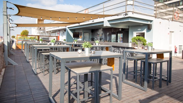La terraza BCN Urban Club - Hotel Expo Barcelona en Barcelona
