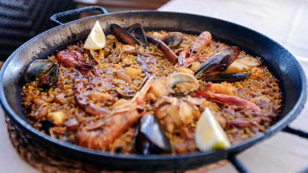 Los Parasoles en Sant Josep De Sa Talaia