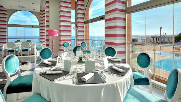 Mar y Tierra - Hotel Holiday Hydros en Benalmadena
