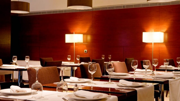 Marés - Hotel Zenit Borrell en Barcelona