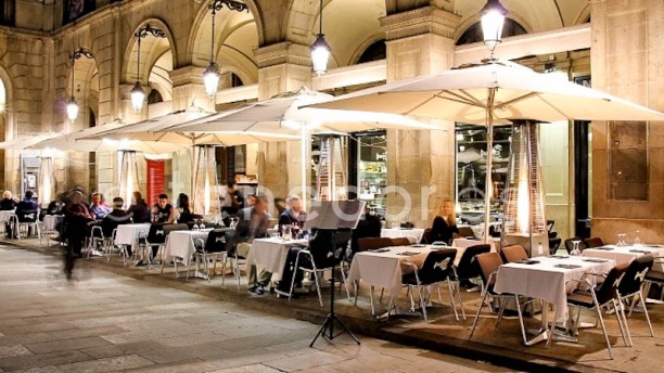 Mariscco Reial en Barcelona