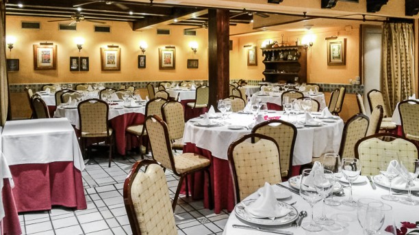 Mesón del Cid Madrid en Madrid