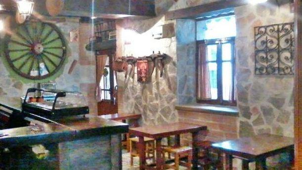 Meson El 60 en Hervas