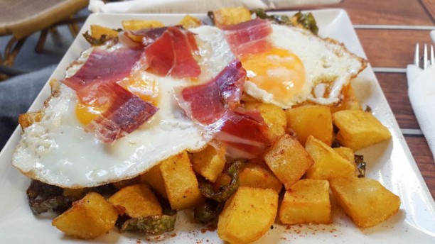 Mesón el Chozo Extremeño en Badajoz