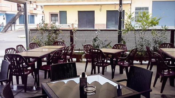 Mesón la Taberna en Purullena
