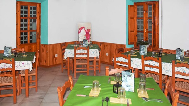 Mesón Las Menas en Seron
