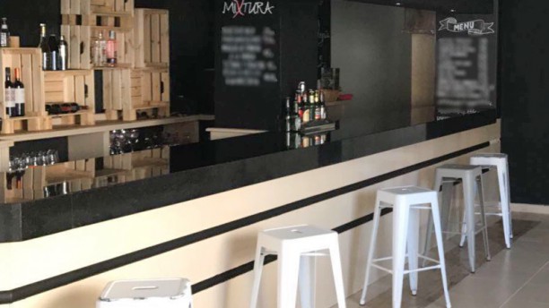 Mixtura en Coria