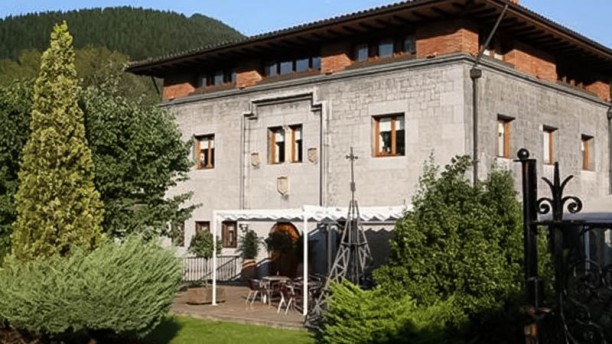 Palacio de Anuncibai en Llodio