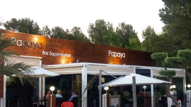 Papaya en Mont-Roig Del Camp