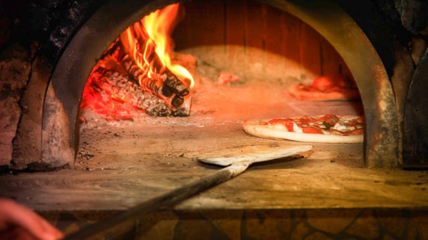 Pizzeria Peppone by Abruzzo en Castelló de la Plana