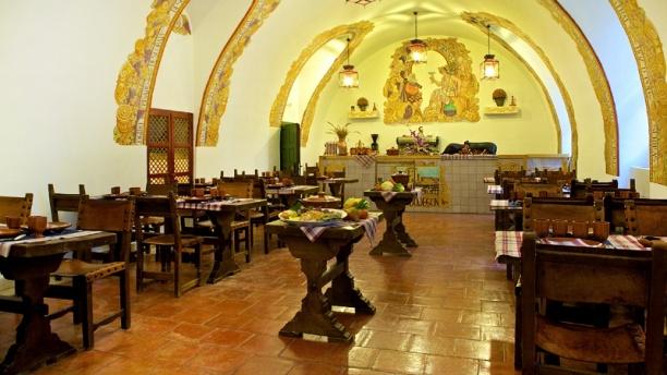 Restaurante El Bodegón - Parador de Chinchón en Chinchon