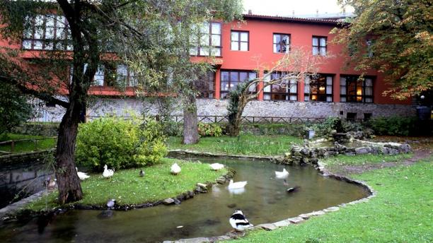 Restaurante Llar del Molín - Parador de Gijón en Gijón