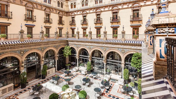 San Fernando - Hotel Alfonso XIII en Sevilla