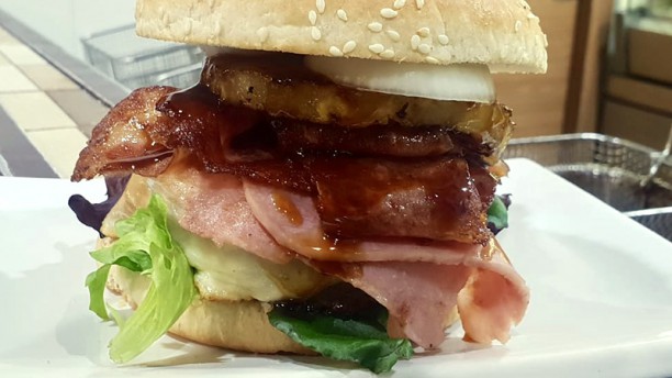 Sándwich Salads en L'Hospitalet de Llobregat