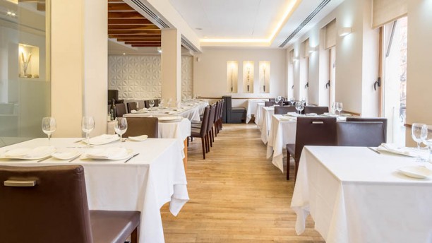 St. James Ortega y Gasset en Madrid