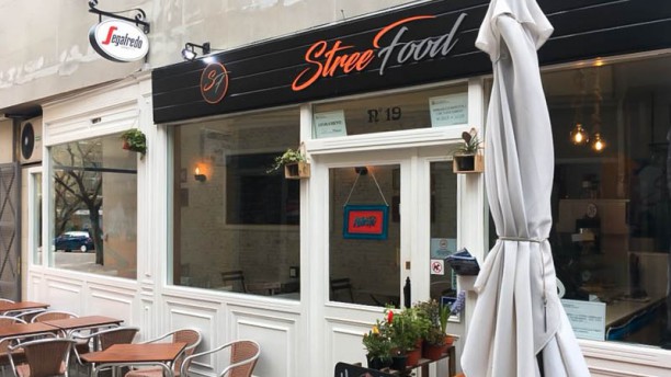 Street Food Bar en Cerdanyola Del Valles