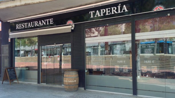 Tabernas Gallegas - La Maquinista en Barcelona