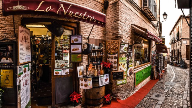 Taperia Lo Nuestro en Málaga