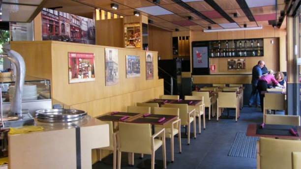 Valmont Crêperie en Sevilla
