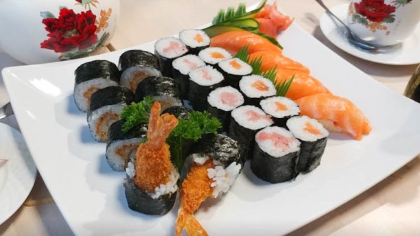 Zoro Sushi Bar en Estepona